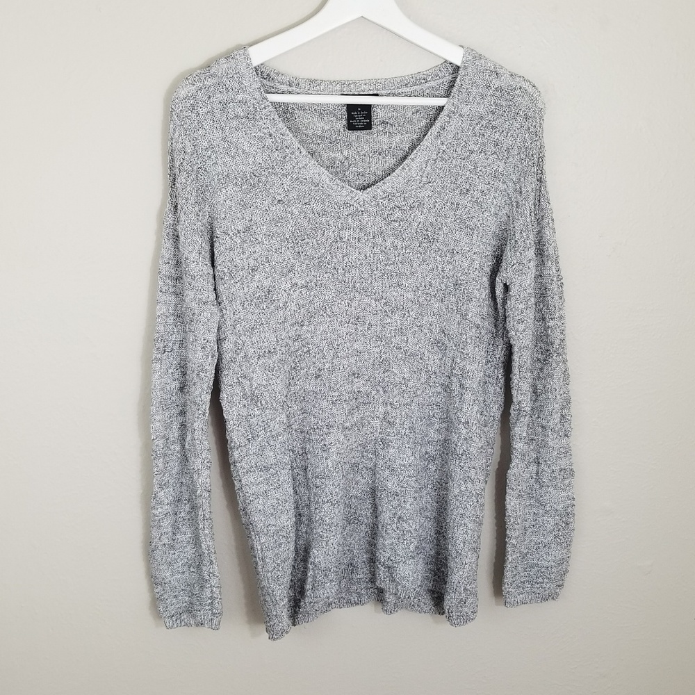 Calvin Klein Sweater